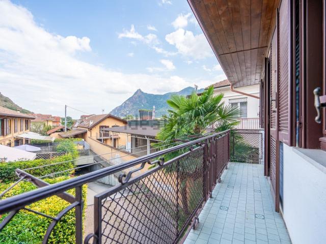 Appartamento in vendita di 130 m² in Via Torino, 11