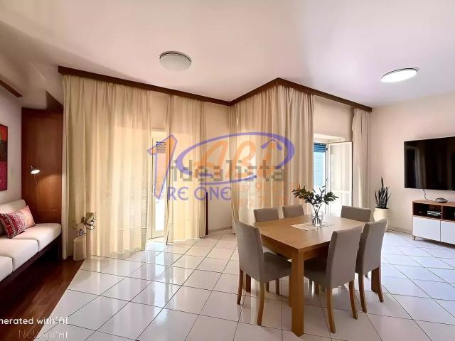 Appartamento in vendita di 130 m² in Via Torino, 3