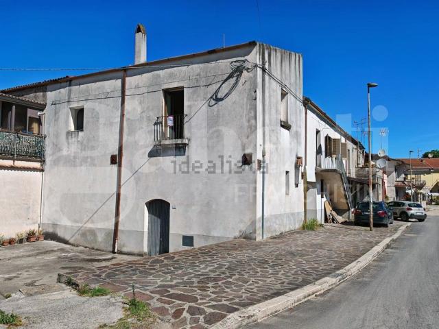 Appartamento in vendita di 130 m² in Via Taverna Vecchia