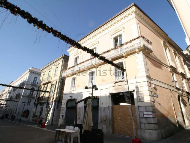 Appartamento in vendita di 130 m² in Via tre settembre