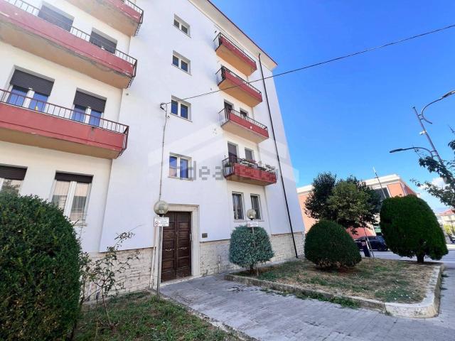Appartamento in vendita di 130 m² in Via Trieste