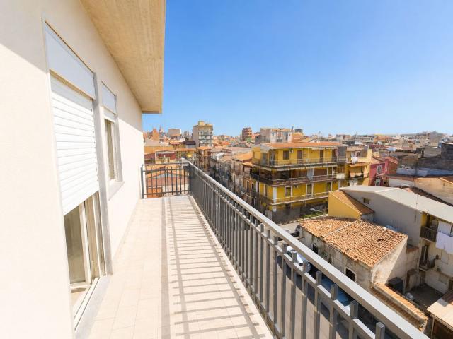 Appartamento in vendita di 130 m² in Via Tripoli