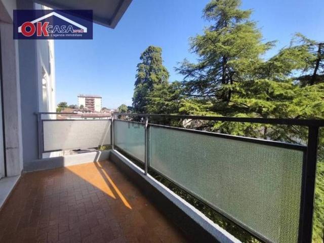 Appartamento in vendita di 130 m² in Via Udine
