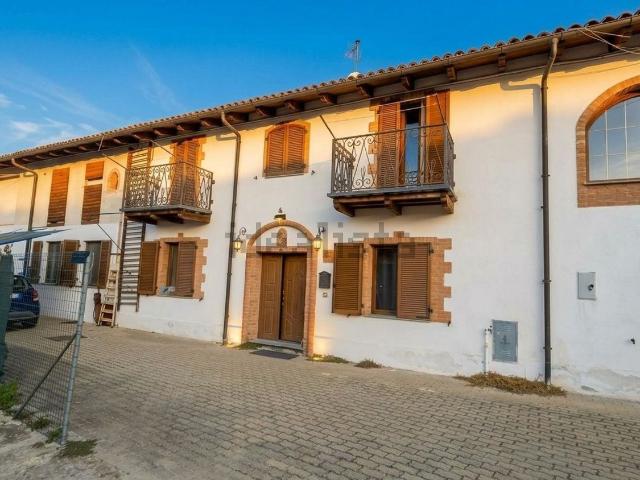 Appartamento in vendita di 130 m² in Via Val Guarena