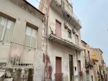 Comiso, Via Loreto Gallinara, Ragusa - Terrazzo