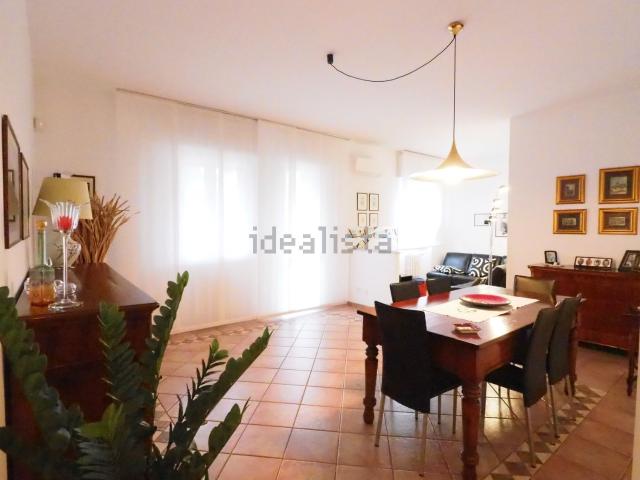 Appartamento in vendita di 130 m² in Via Vescovo Garibaldo, 3
