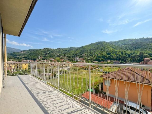 Appartamento in vendita di 130 m² in Via Villa Rocca, 30