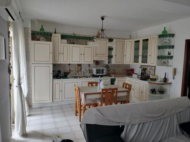 Appartamento in vendita di 130 m² in Via Vincenzo Boscarino