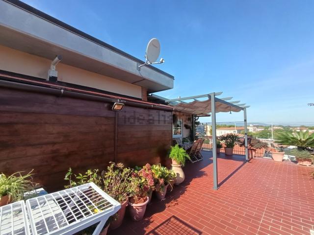 Appartamento in vendita di 130 m² in Via Zolezzi