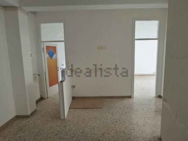 Appartamento in vendita di 130 m² in Viale XVI Giugno