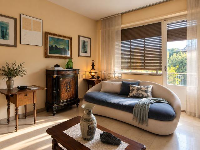 Appartamento in vendita di 130 m² in Viale Camillo Benso di Cavour, 148