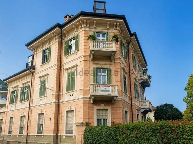 Appartamento in vendita di 130 m² in Viale degli Angeli