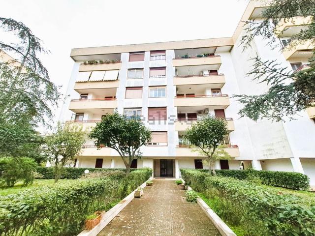 Appartamento in vendita di 130 m² in Viale Ezio Vanoni, 12