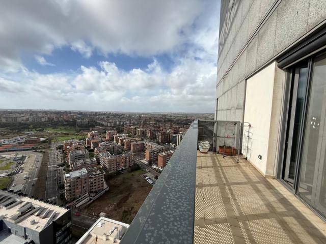 Appartamento in vendita di 130 m² in Viale Giorgio Ribotta