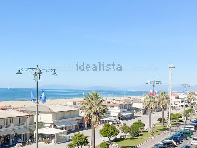 Appartamento in vendita di 130 m² in Viale Giosuè Carducci