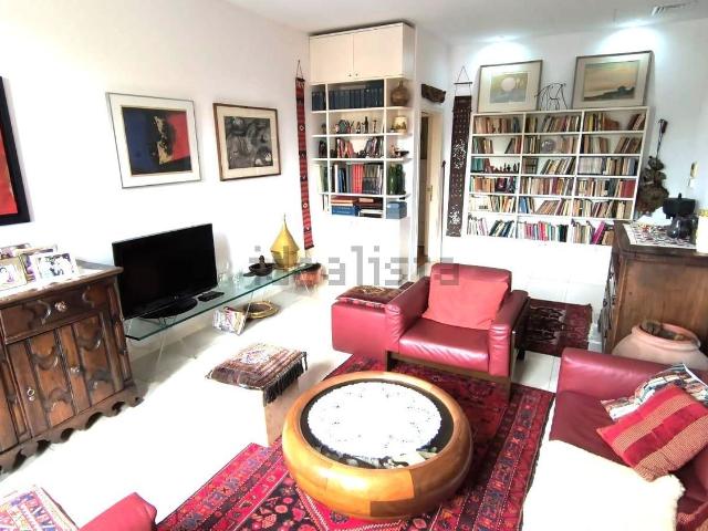 Appartamento in vendita di 130 m² in Viale Giuseppe Garibaldi