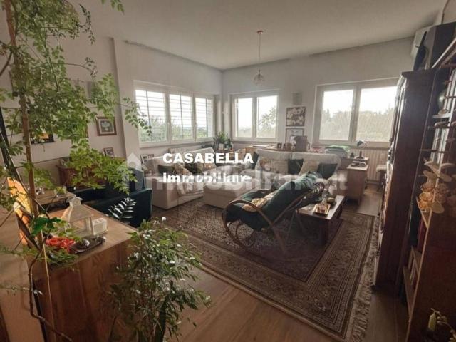 Appartamento in vendita di 130 m² in Viale Guglielmo Marconi