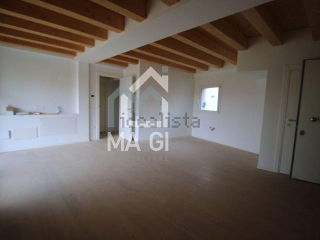 Appartamento in vendita di 130 m² in Viale Luigi Luzzatti