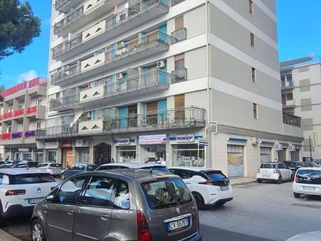 Appartamento in vendita di 130 m² in Viale Papa Giovanni XXIII, 247