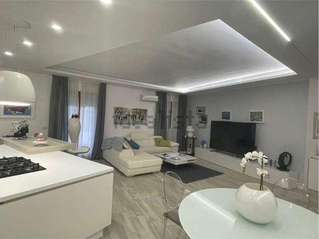 Appartamento in vendita di 130 m² in Viale Scala Greca