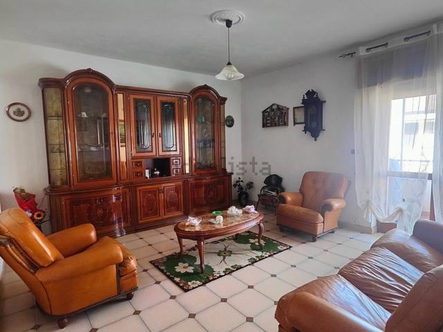 Appartamento in vendita di 130 m² in Viale Stazione