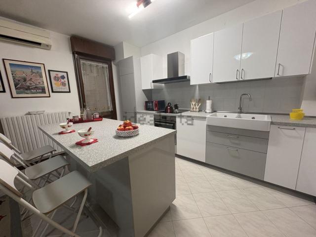 Appartamento in vendita di 130 m² in Vicolo San Lorenzo, 6