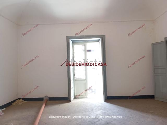 Appartamento in vendita di 130 m² in Corso Umberto I, 662