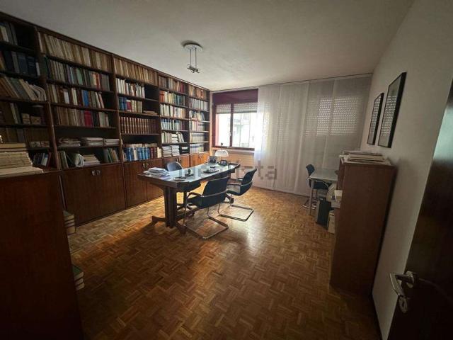 Appartamento in vendita di 130 m² in Corso XXV Aprile