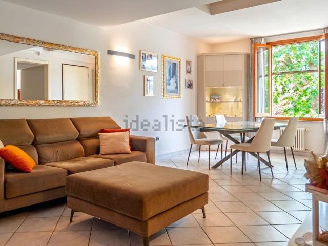 Appartamento in vendita di 130 m² in Largo Don Pino Puglisi