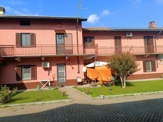 Appartamento in vendita di 130 m² in Piazza Carlo Alberto, 4