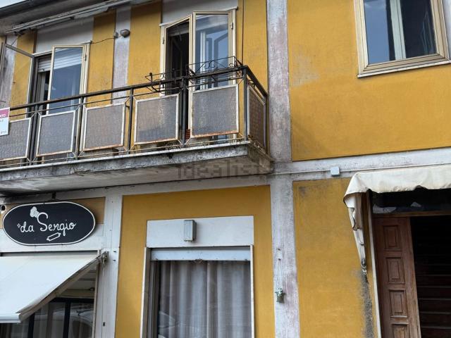 Appartamento in vendita di 130 m² in Piazza A. Diaz, 5