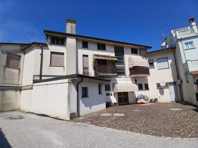 Appartamento in vendita di 130 m² in Piazza Dei Caduti, 10