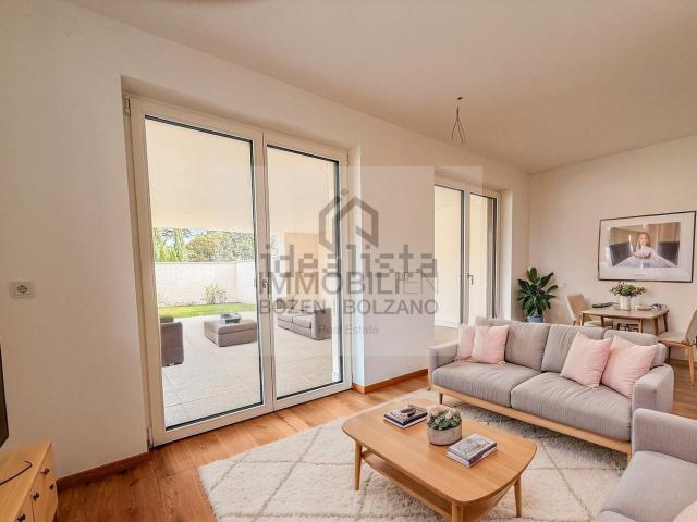 Appartamento in vendita di 130 m² in Piazza della Chiesa, 5