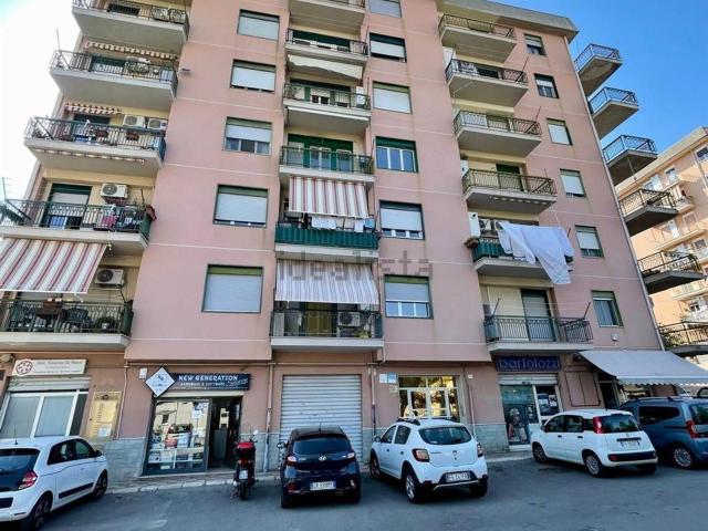 Appartamento in vendita di 130 m² in Piazza della Regione, 5