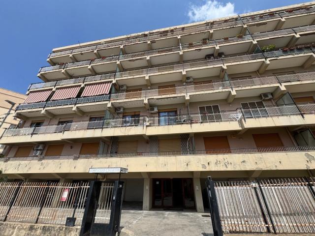 Appartamento in vendita di 130 m² in Salita Ogliastri, 59