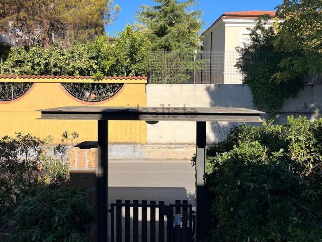 Appartamento in vendita di 130 m² in Strada Colle Scorrano, 5