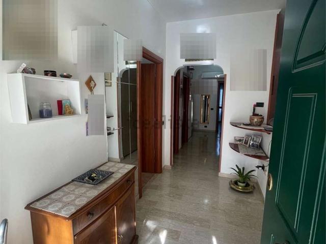 Appartamento in vendita di 130 m² in Strada della Chiesuola, 117