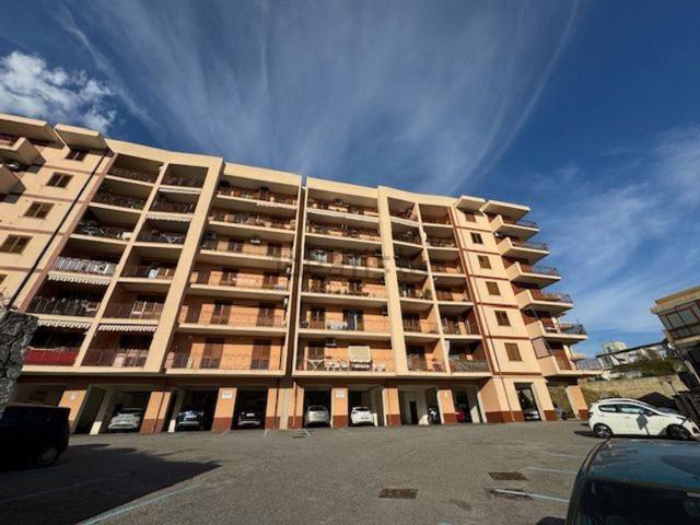 Appartamento in vendita di 130 m² in Strada Panoramica dello Stretto, 1405