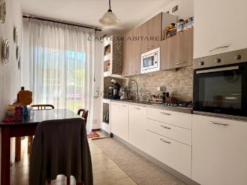 Appartamento in vendita di 131 m² in Via Carlo Gardan, 9