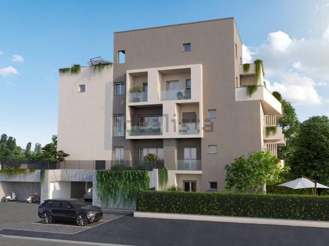 Appartamento in vendita di 131 m² in Via Cento, 38
