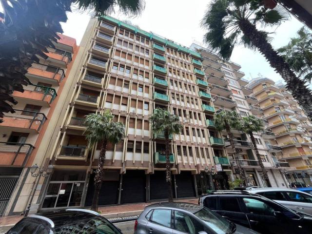 Appartamento in vendita di 131 m² in Via Angelo Berardi, 62