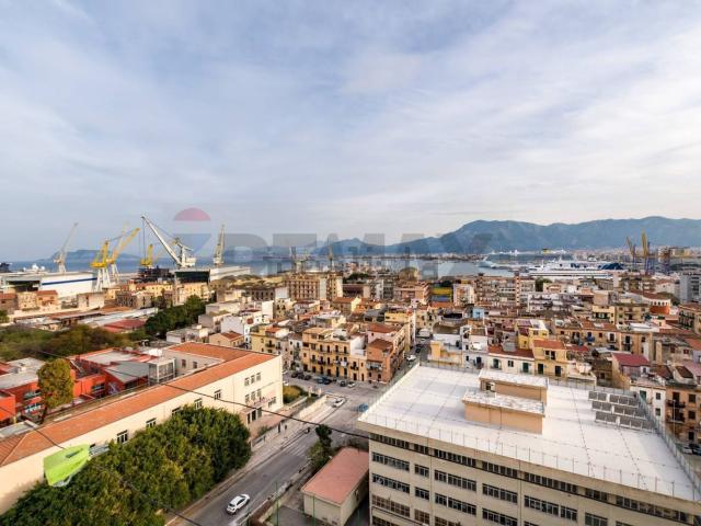 Appartamento in vendita di 131 m² in Via Alberto Rallo, 5