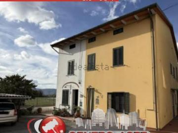 Appartamento in vendita di 131 m² in Via Berlicche