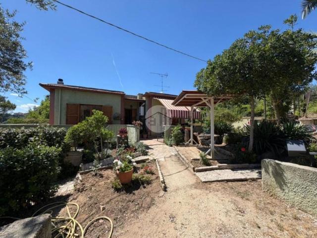 Appartamento in vendita di 131 m² in Via dei Pantanelli, 1
