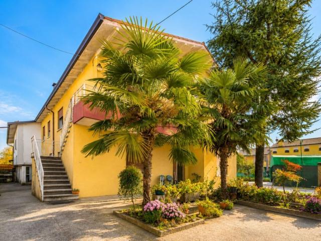 Appartamento in vendita di 131 m² in Via Fornaci, 49