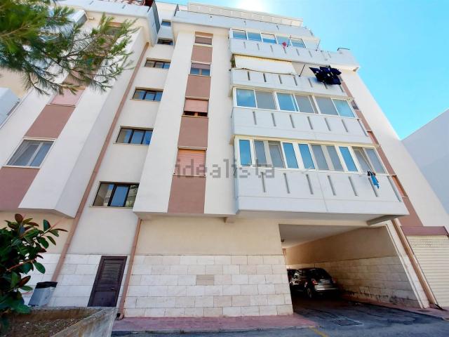 Appartamento in vendita di 131 m² in Via Filippo Brunelleschi