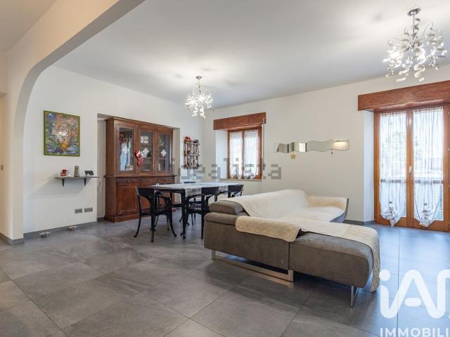 Appartamento in vendita di 133 m² in Via Solferino, 21