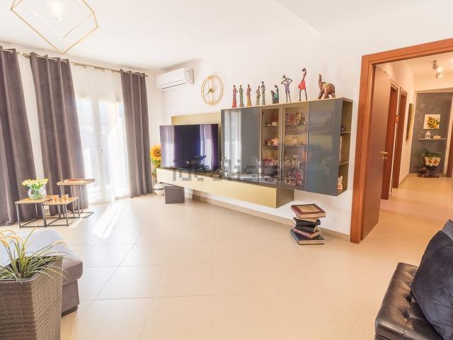Appartamento in vendita di 131 m² in Via San Giuseppe, 12