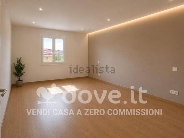 Appartamento in vendita di 131 m² in Via Pierdomenico Frattini, 40
