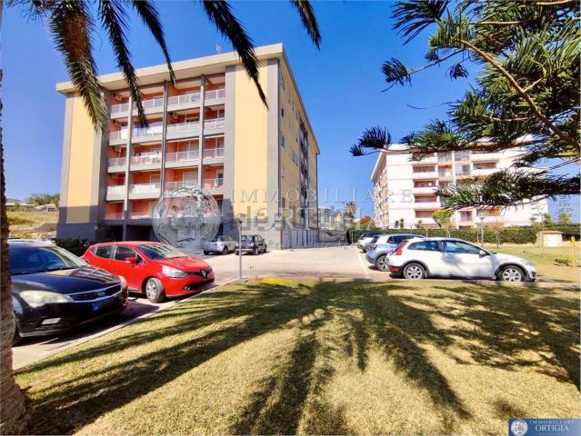 Appartamento in vendita di 131 m² in Viale Algeri